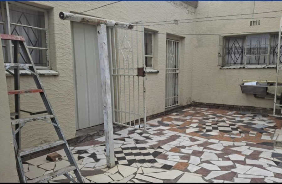 3 Bedroom Property for Sale in Mashimong Gauteng