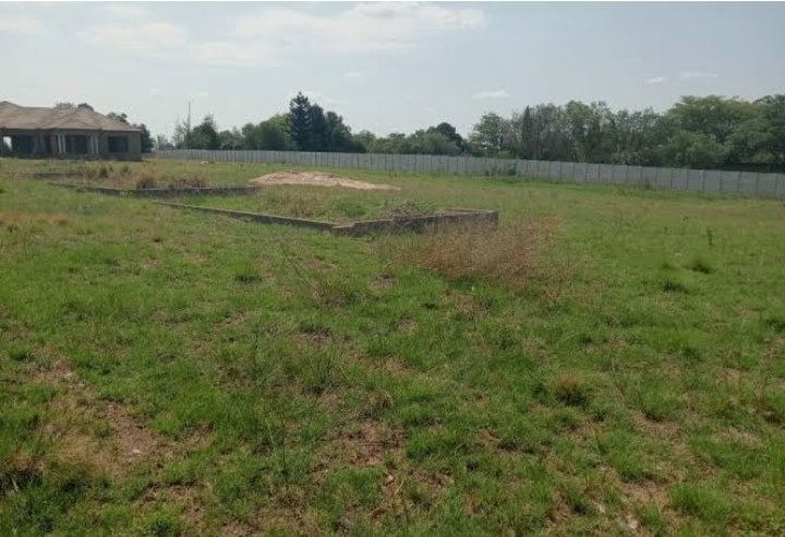 To Let Commercial Property for Rent in Glen Austin Gauteng