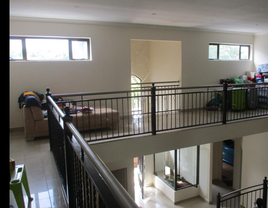 3 Bedroom Property for Sale in Kosmosdal Gauteng