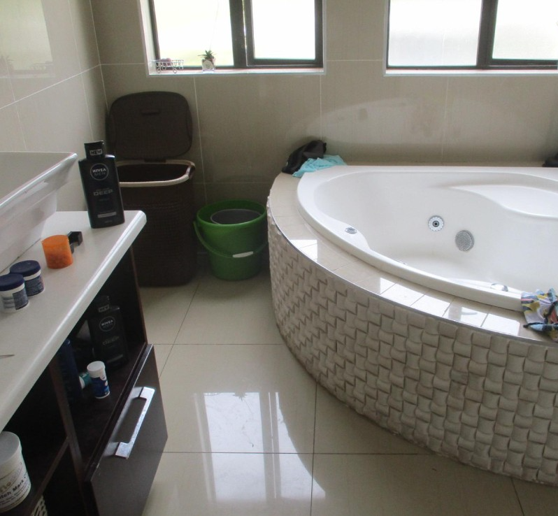 3 Bedroom Property for Sale in Kosmosdal Gauteng