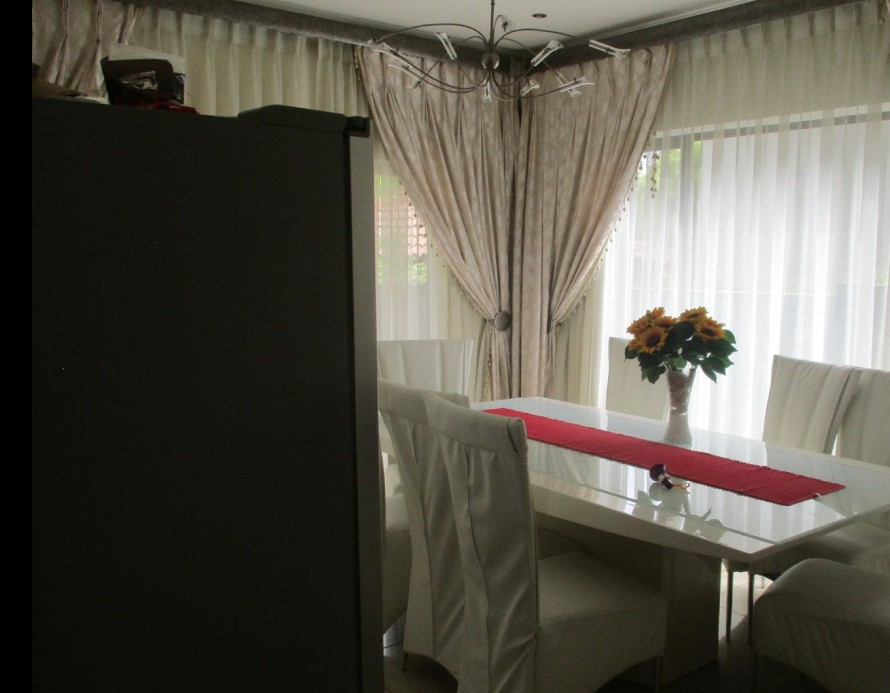 3 Bedroom Property for Sale in Kosmosdal Gauteng
