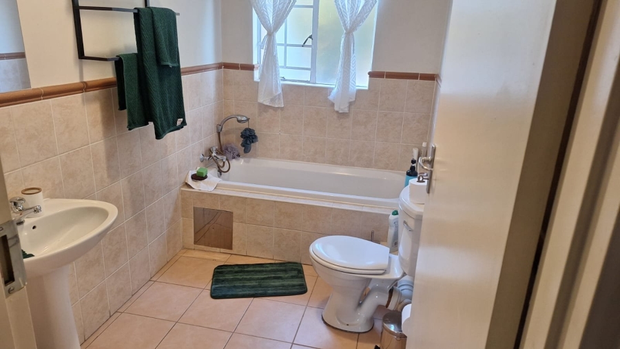 To Let 2 Bedroom Property for Rent in Brentwood Park AH Gauteng