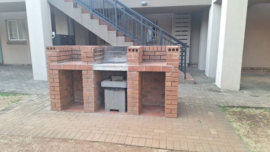 To Let 2 Bedroom Property for Rent in Brentwood Park AH Gauteng