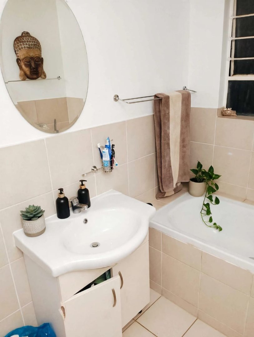 2 Bedroom Property for Sale in Bardene Gauteng
