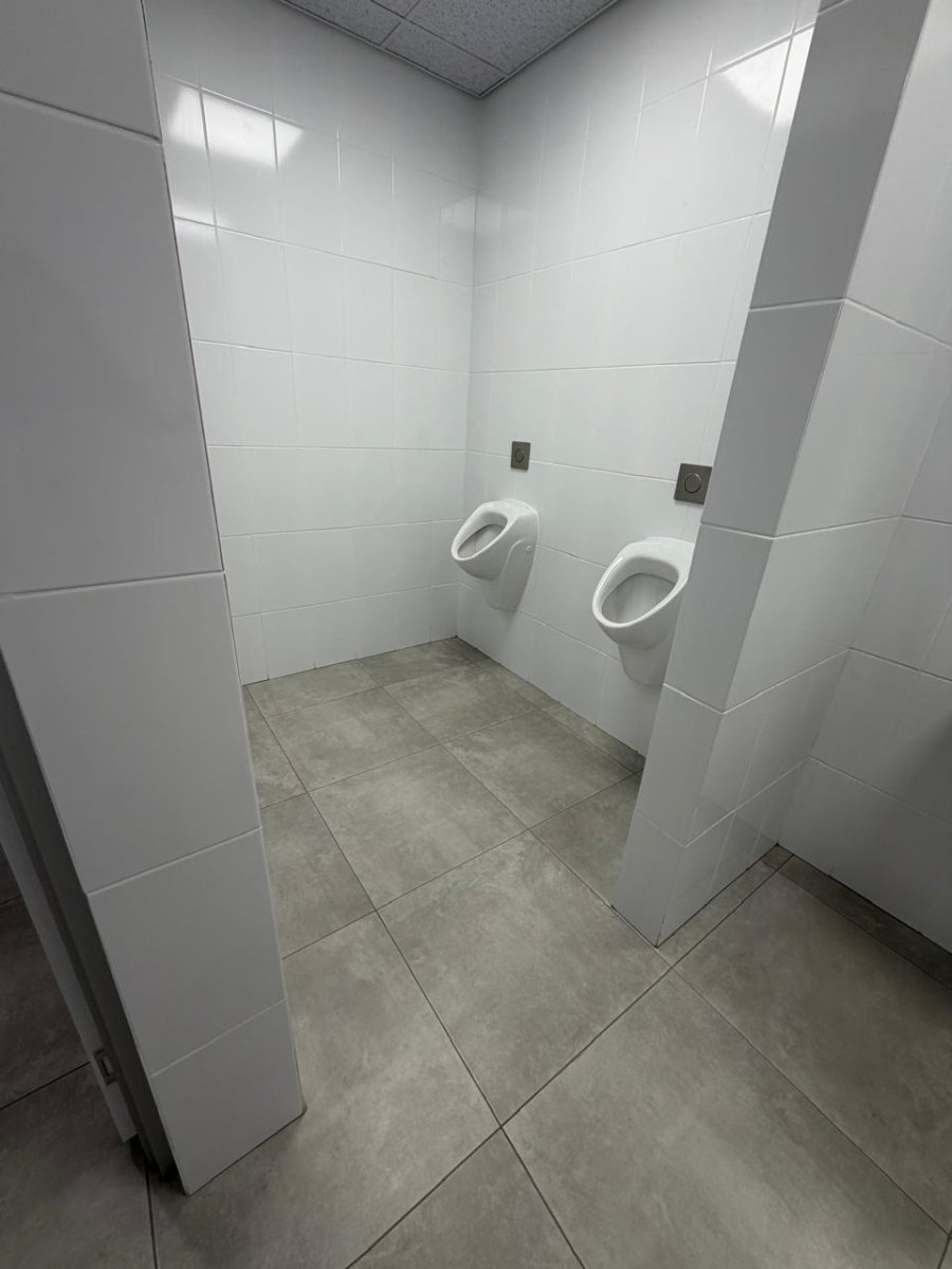 To Let Commercial Property for Rent in Airport Park Gauteng