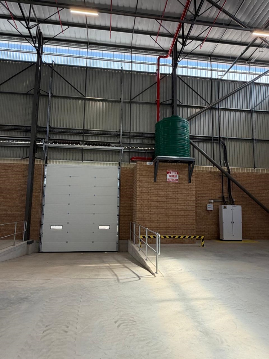 To Let Commercial Property for Rent in Airport Park Gauteng