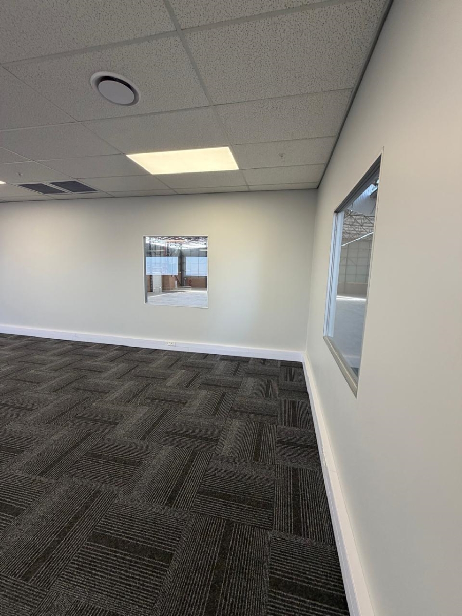To Let Commercial Property for Rent in Airport Park Gauteng