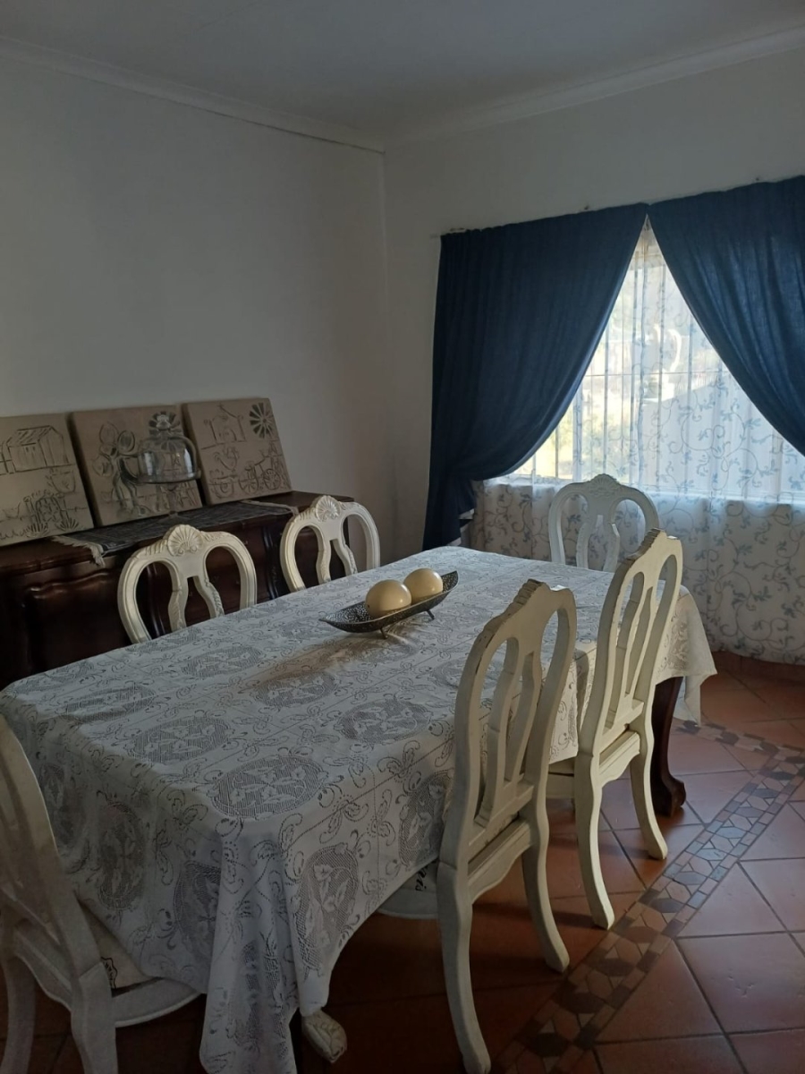 4 Bedroom Property for Sale in Boekenhoutskloof and surround Gauteng