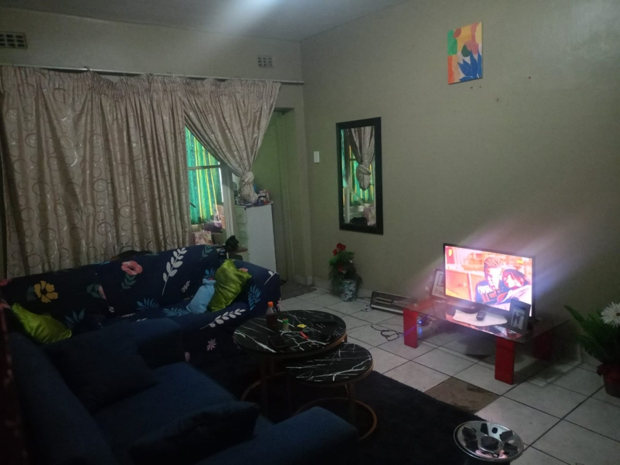 2 Bedroom Property for Sale in Pretoria West Gauteng