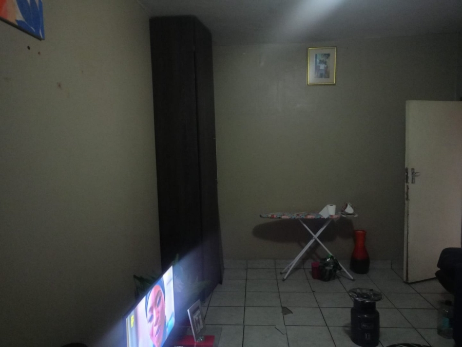 2 Bedroom Property for Sale in Pretoria West Gauteng