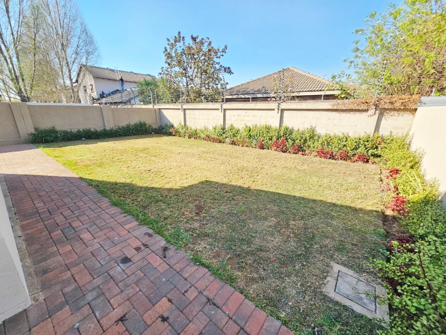 3 Bedroom Property for Sale in Heuwelsig Estate Gauteng