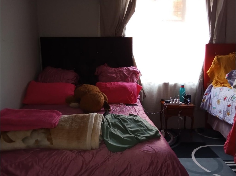 2 Bedroom Property for Sale in Malvern East Gauteng