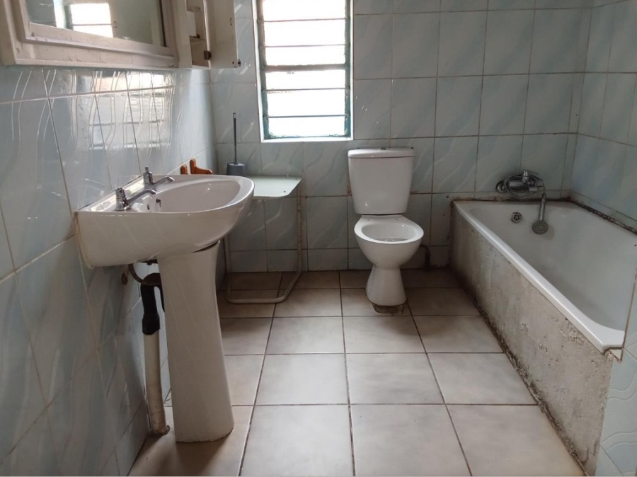 2 Bedroom Property for Sale in Malvern East Gauteng