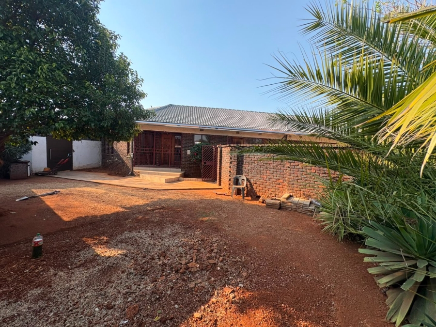 To Let 3 Bedroom Property for Rent in Dawn Park Gauteng