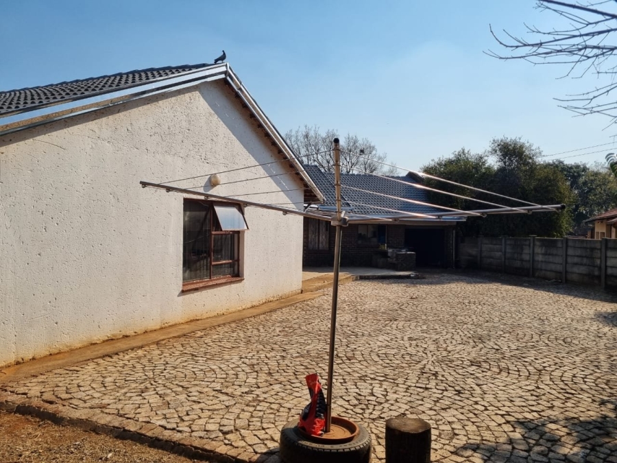 To Let 3 Bedroom Property for Rent in Dawn Park Gauteng