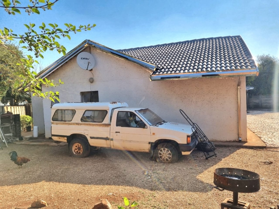 To Let 3 Bedroom Property for Rent in Dawn Park Gauteng