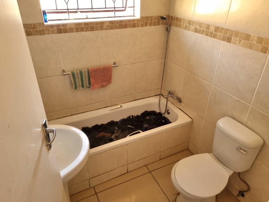 To Let 3 Bedroom Property for Rent in Dawn Park Gauteng