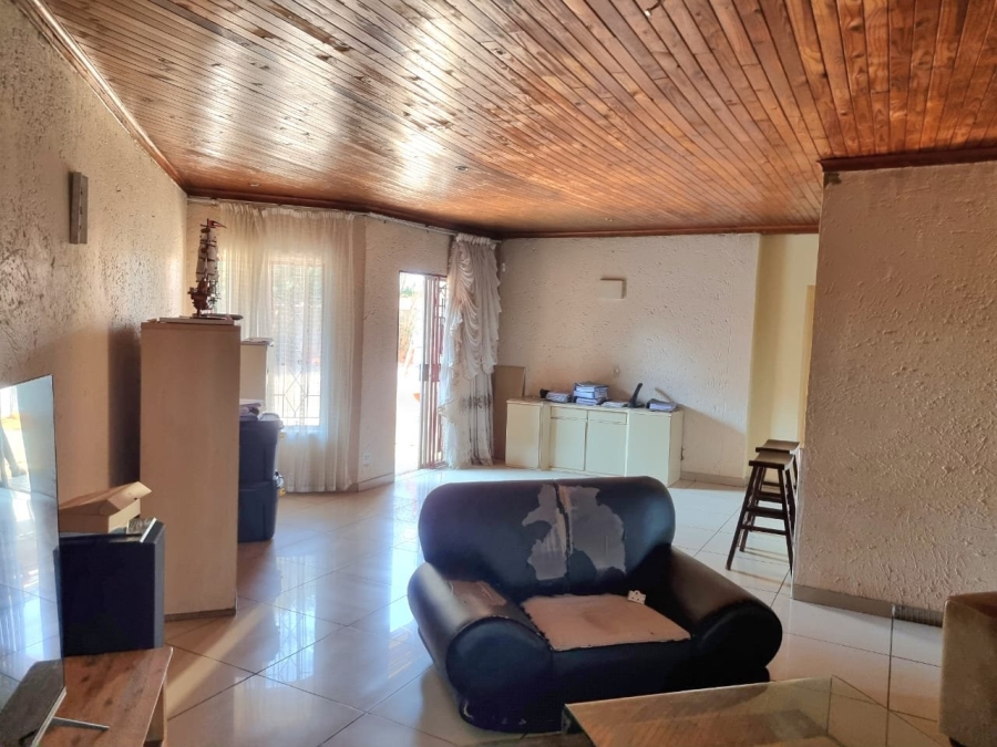 To Let 3 Bedroom Property for Rent in Dawn Park Gauteng