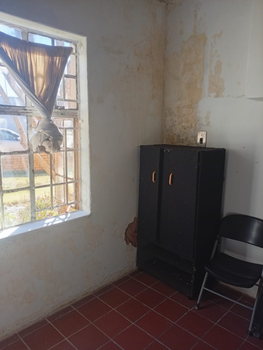 11 Bedroom Property for Sale in Brixton Gauteng