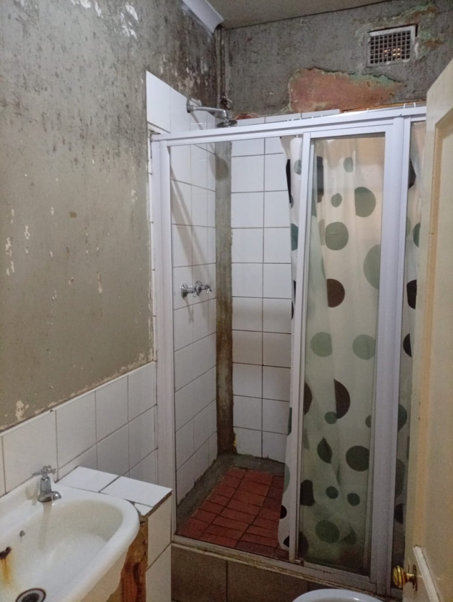 11 Bedroom Property for Sale in Brixton Gauteng