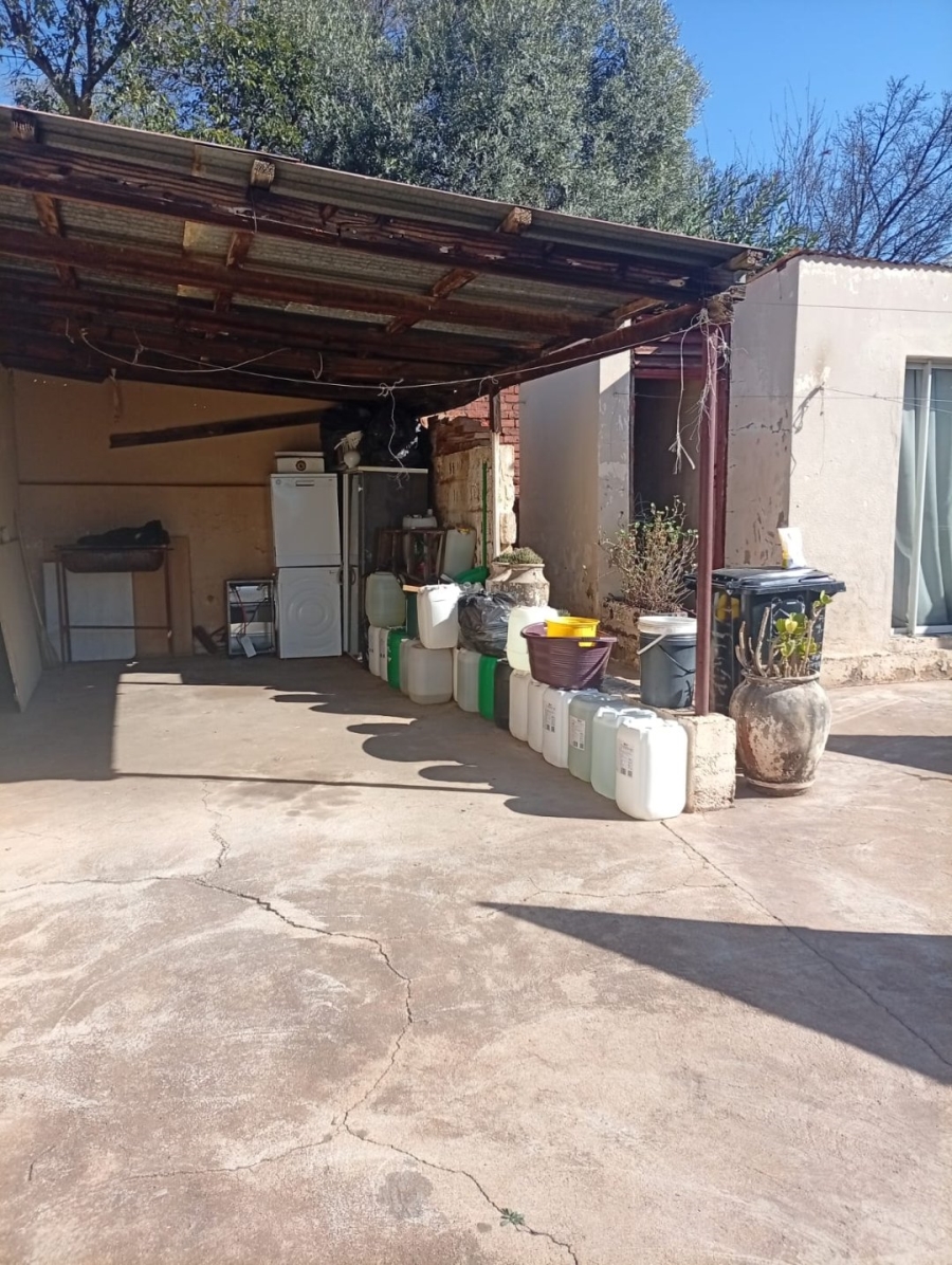 11 Bedroom Property for Sale in Brixton Gauteng