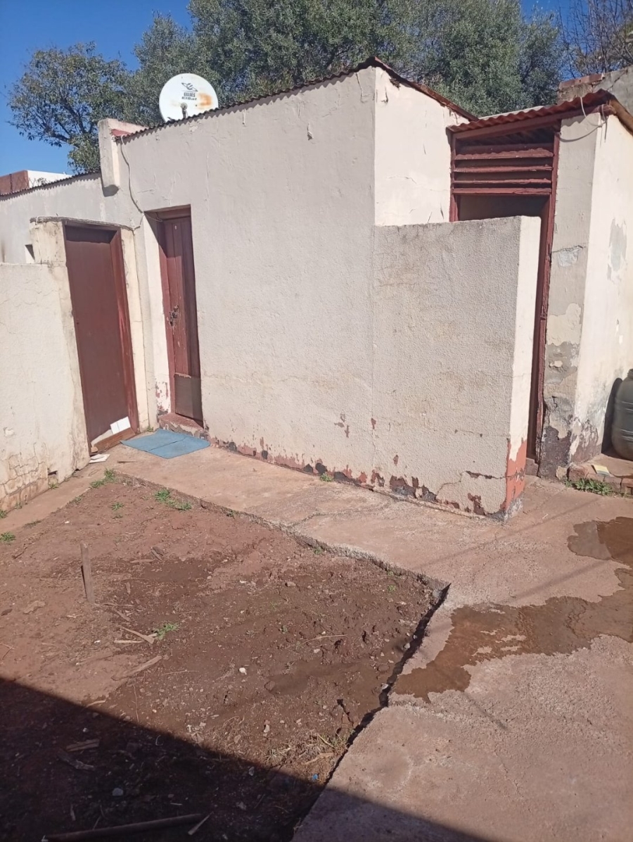 11 Bedroom Property for Sale in Brixton Gauteng