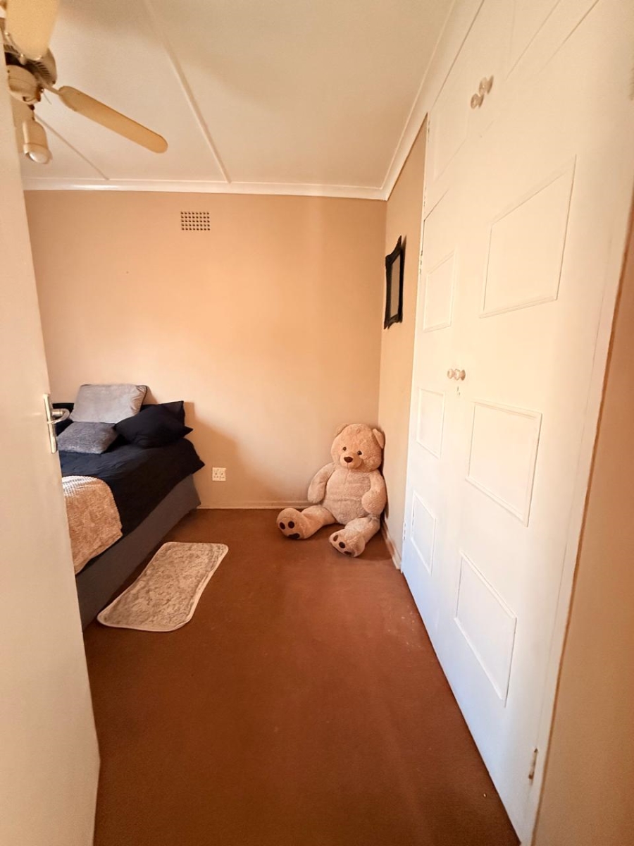 3 Bedroom Property for Sale in Rondebult Gauteng