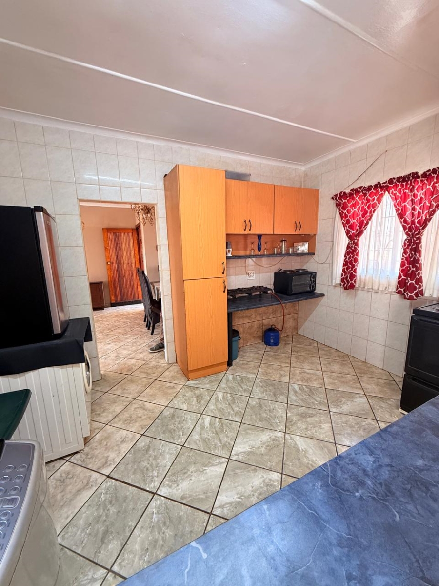 3 Bedroom Property for Sale in Rondebult Gauteng