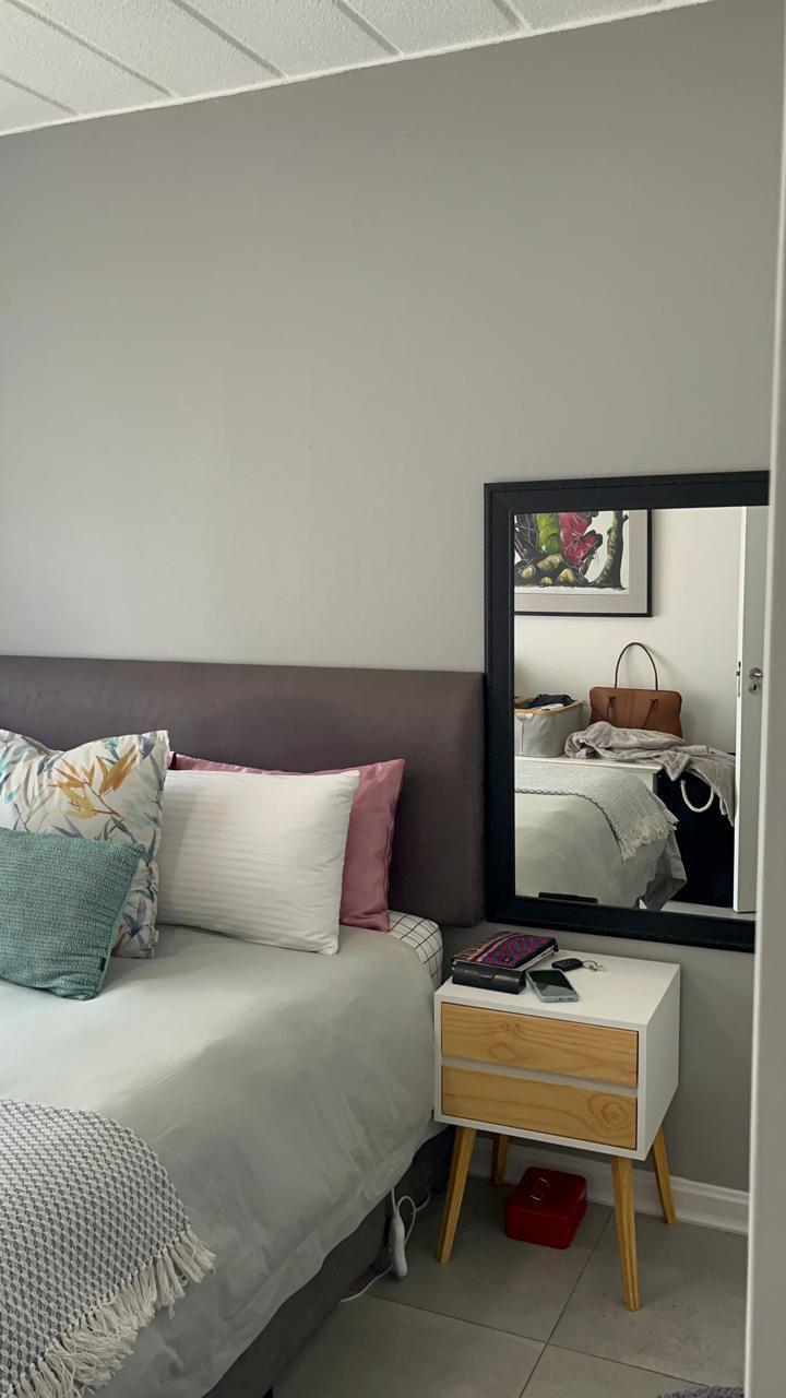 1 Bedroom Property for Sale in Lonehill Gauteng