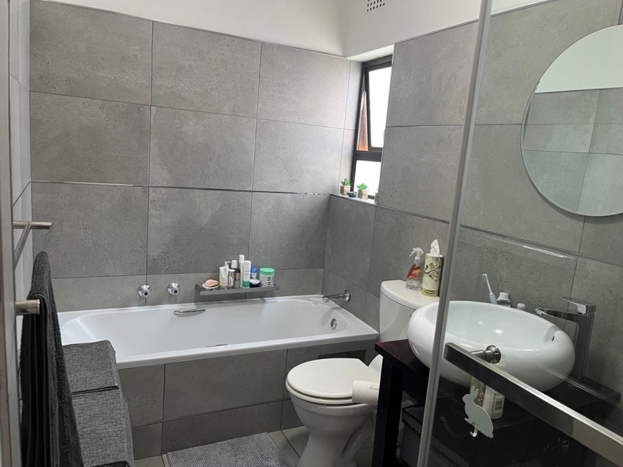 1 Bedroom Property for Sale in Lonehill Gauteng