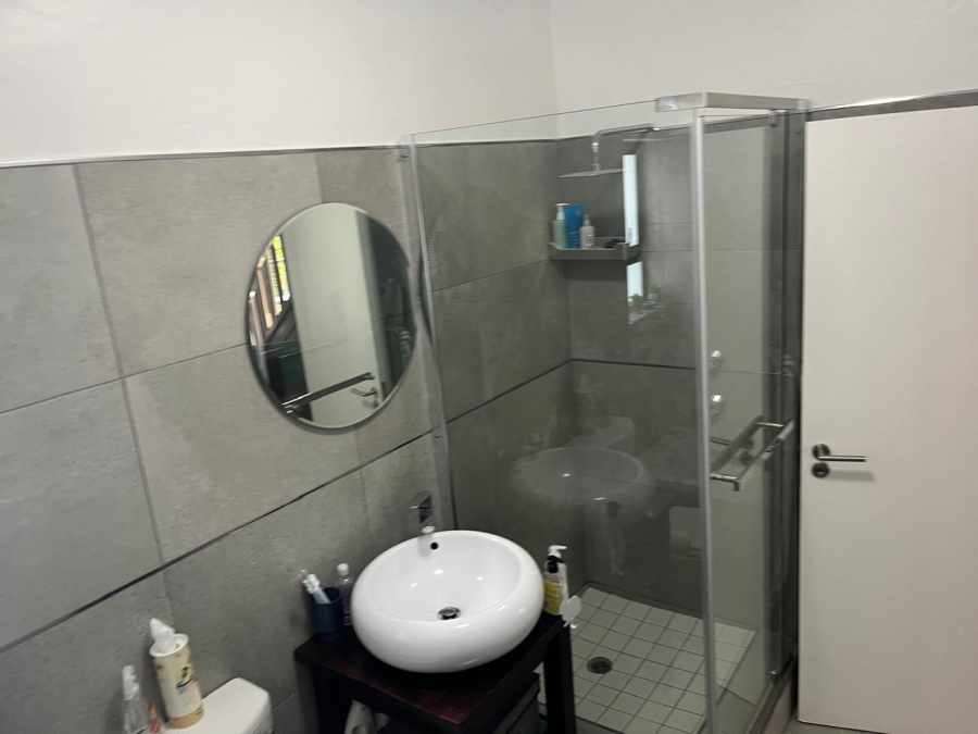 1 Bedroom Property for Sale in Lonehill Gauteng