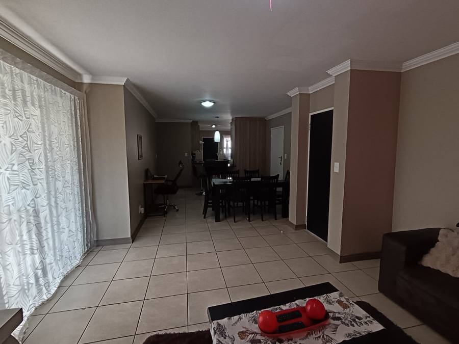 3 Bedroom Property for Sale in Amberfield Valley Gauteng