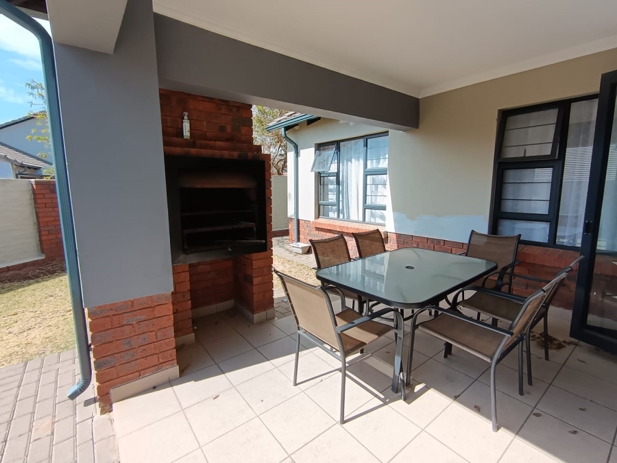 3 Bedroom Property for Sale in Amberfield Valley Gauteng