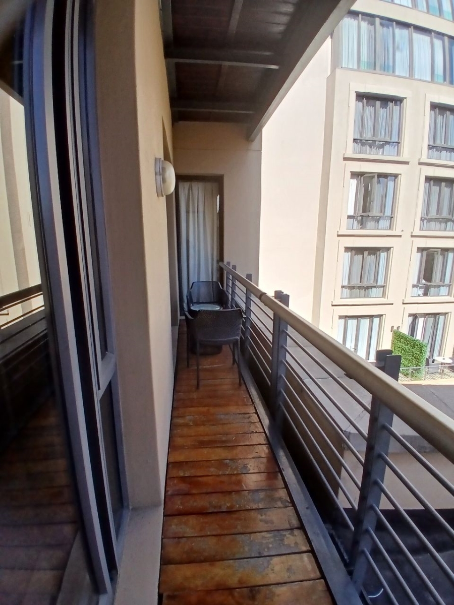 1 Bedroom Property for Sale in Sandton Central Gauteng