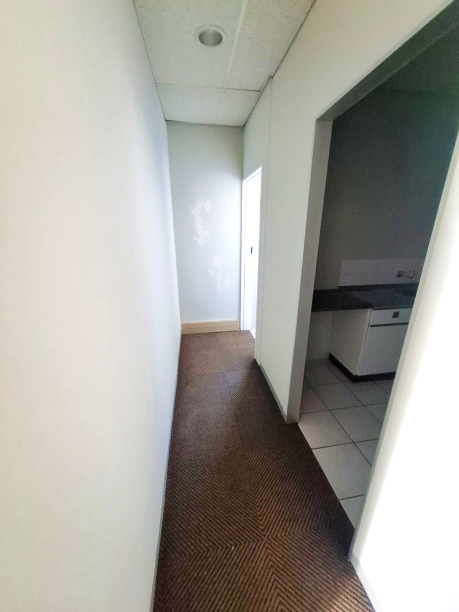 To Let Commercial Property for Rent in Garsfontein Gauteng