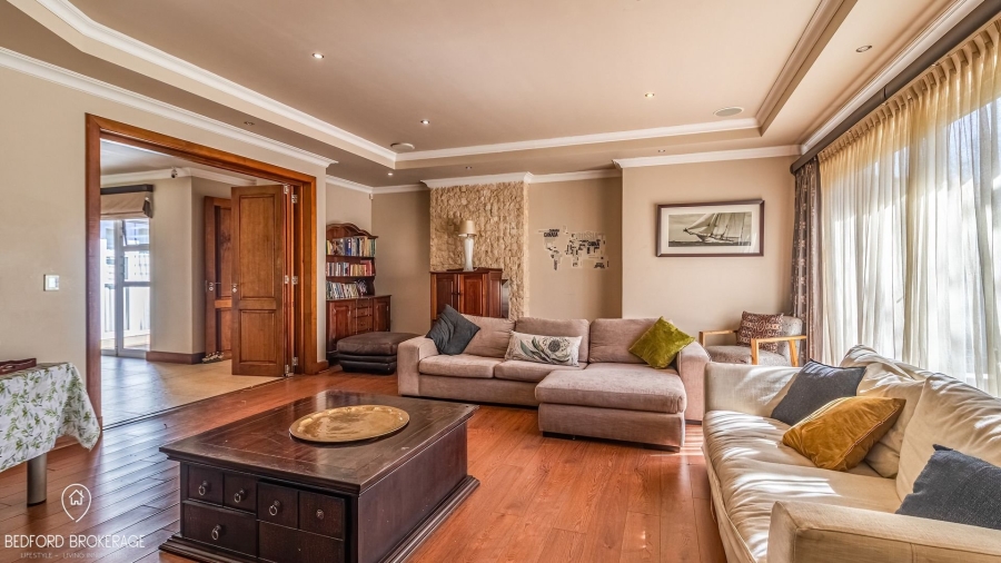 6 Bedroom Property for Sale in Bedfordview Gauteng