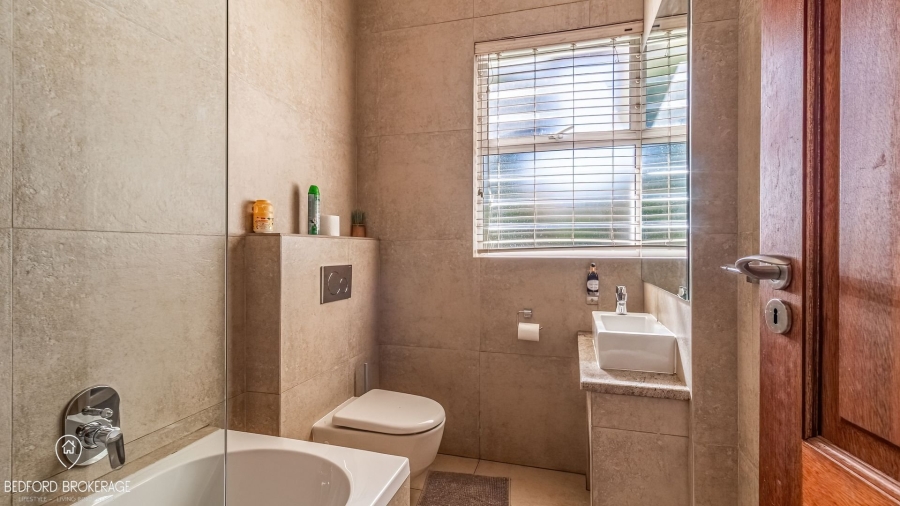 6 Bedroom Property for Sale in Bedfordview Gauteng