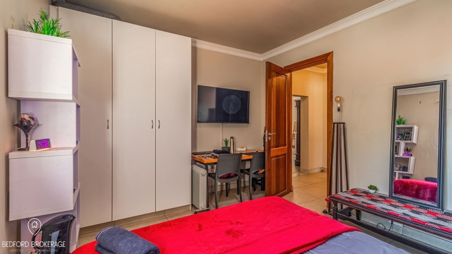 6 Bedroom Property for Sale in Bedfordview Gauteng