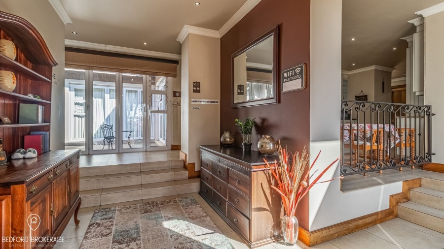 6 Bedroom Property for Sale in Bedfordview Gauteng