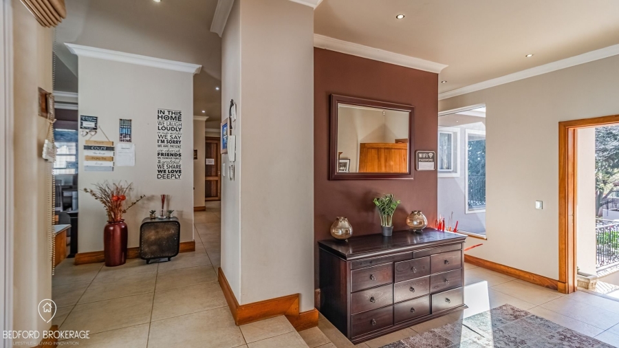 6 Bedroom Property for Sale in Bedfordview Gauteng