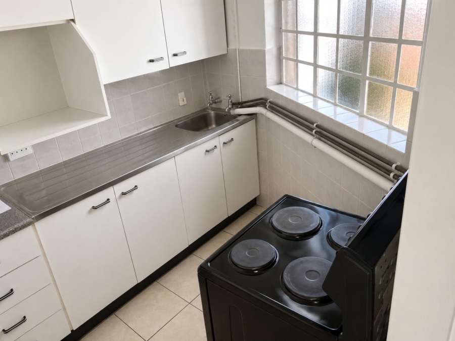 1 Bedroom Property for Sale in Kempton Park Ext 5 Gauteng