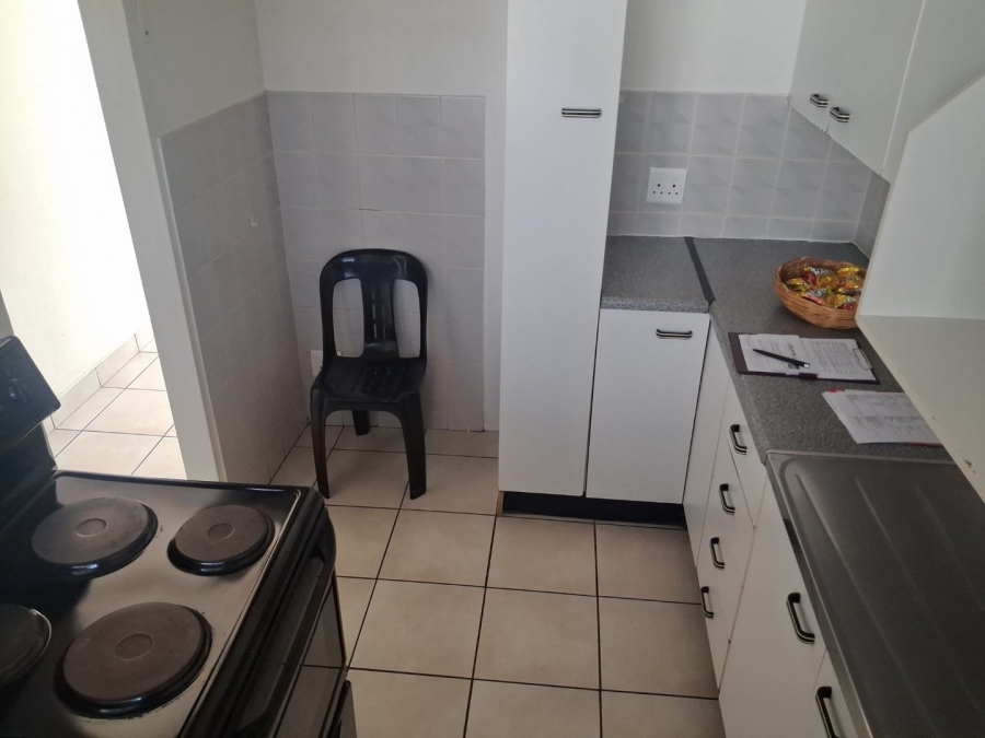 1 Bedroom Property for Sale in Kempton Park Ext 5 Gauteng