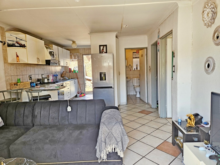 2 Bedroom Property for Sale in Birch Acres Gauteng