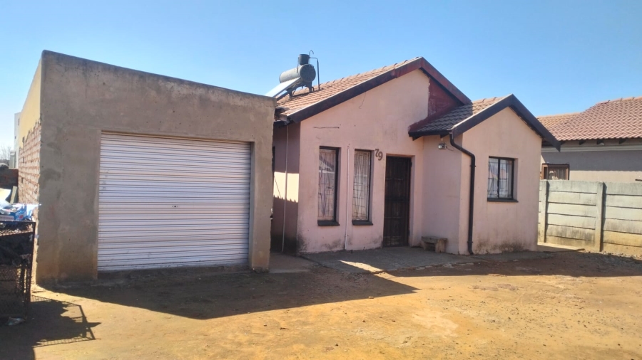 2 Bedroom Property for Sale in Buhle Park Gauteng