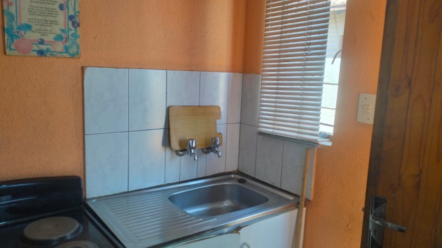 2 Bedroom Property for Sale in Buhle Park Gauteng
