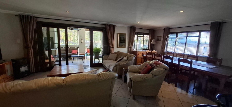 5 Bedroom Property for Sale in Bougainvillea Estate Gauteng