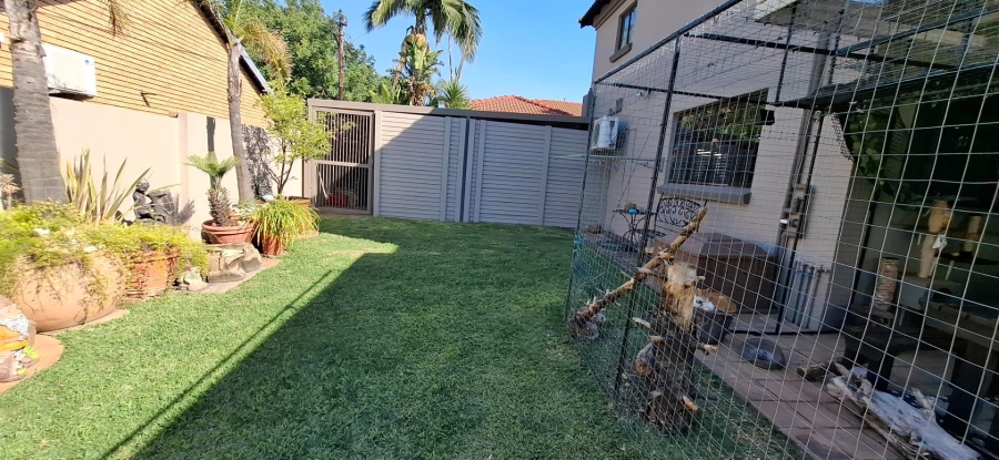 5 Bedroom Property for Sale in Bougainvillea Estate Gauteng
