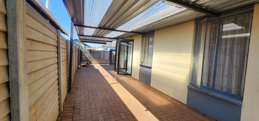 3 Bedroom Property for Sale in Sky City Gauteng