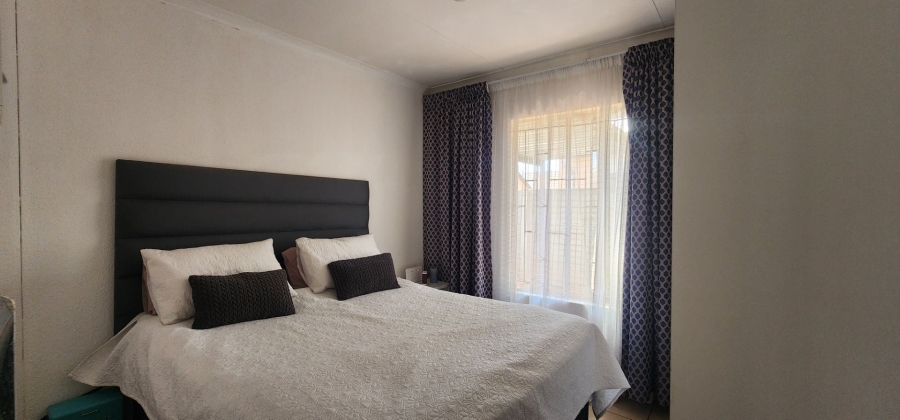 3 Bedroom Property for Sale in Sky City Gauteng