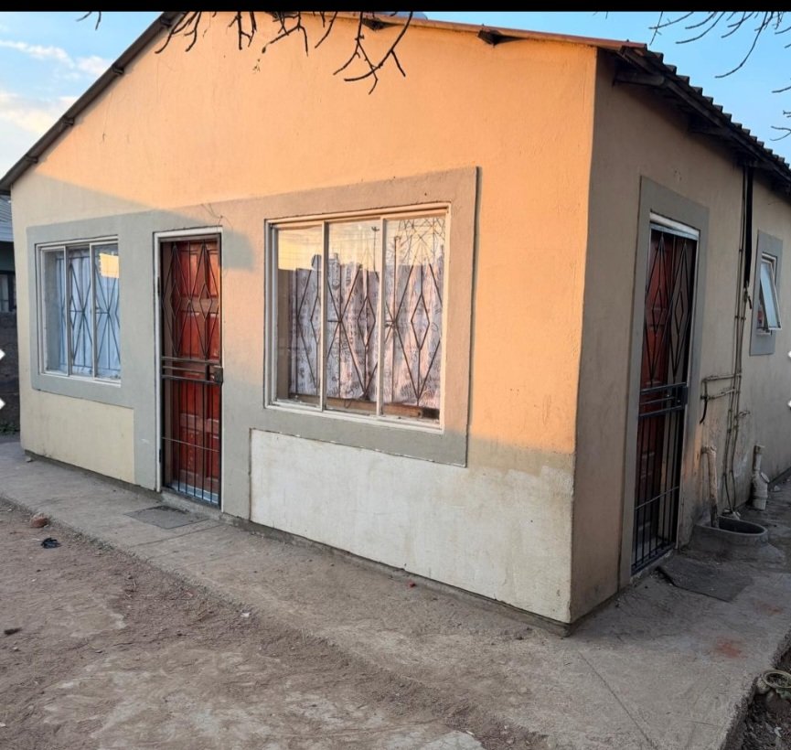 2 Bedroom Property for Sale in Tembisa Central Gauteng